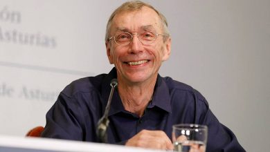 Фото - Нобелевскую премию в области физиологии и медицины 2022 года присудили шведскому биологу Сванте Пэбу за его открытия в области генома вымерших гоминидов и эволюции человека