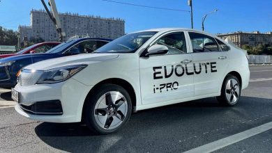 Фото - Стартовали продажи первого российского электромобиля Evolute. За седан i-Pro просят 2,99 миллиона рублей, но две следующие модели будут еще дороже